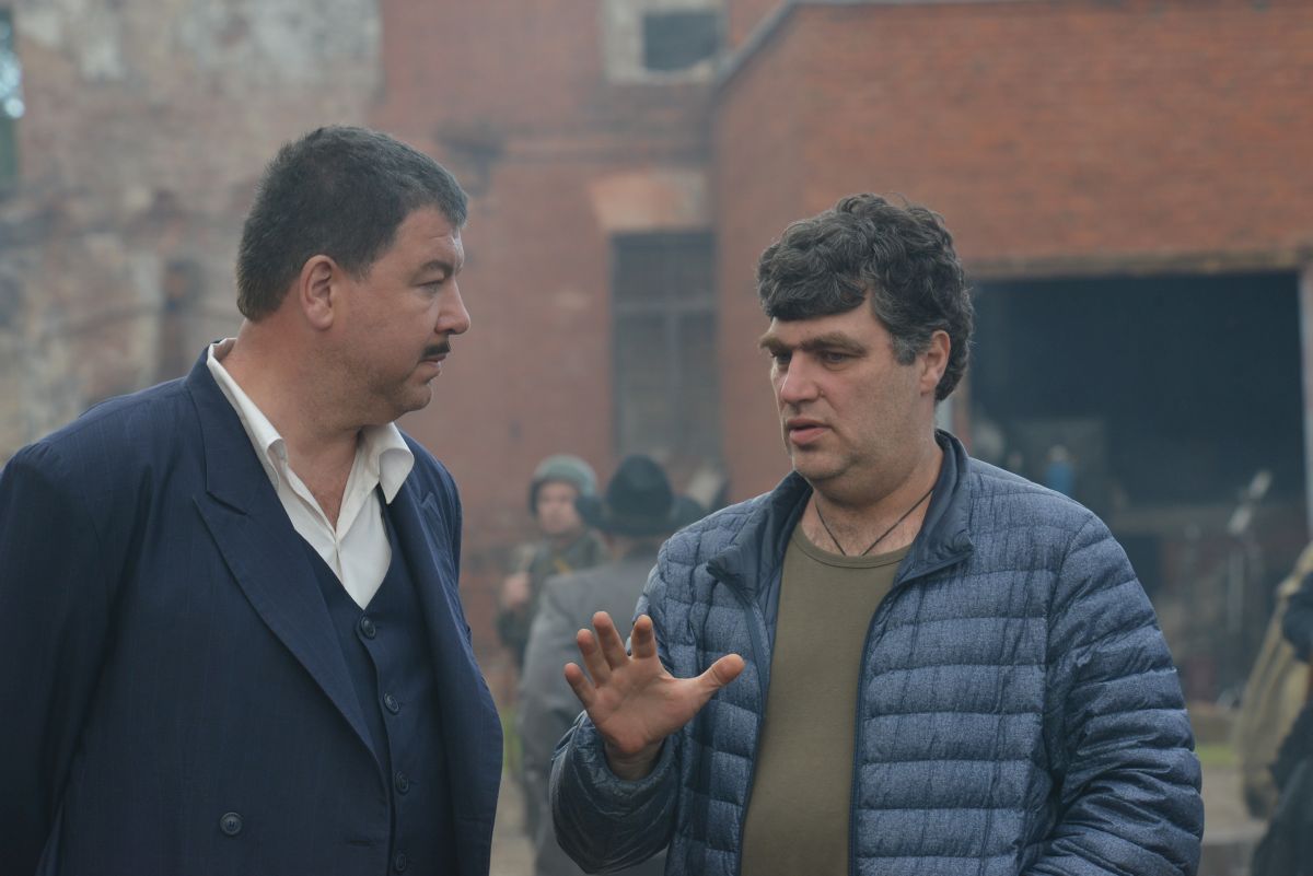 Александр Робак возглавил советский цирк - Новости кино