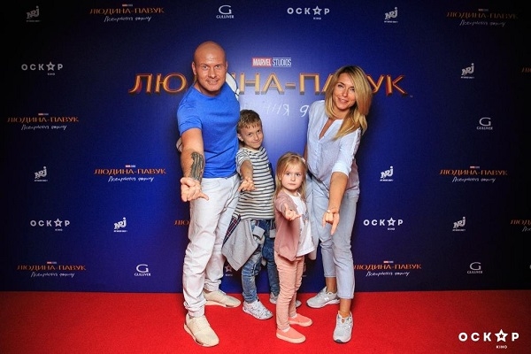 В кинотеатре "Оскар" состоялась гала-премьера фантастического экшна "Человек-паук: Возвращение домой" - Новости кино.