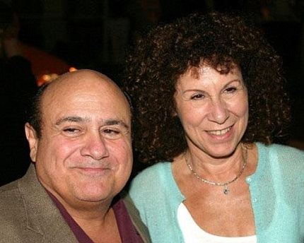 Дэнни де Вито (Danny DeVito) биография актера, фото, рост Денни де Вито 2017 - Режиссеры. Дэнни де Вито (Danny DeVito) биография актера, фото, рост Денни де Вито 2017 - Режиссеры.