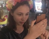 Повзрослевшая звезда "Папиных дочек" отдыхает в Испании Повзрослевшая звезда "Папиных дочек" отдыхает в Испании