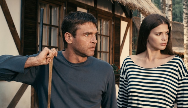 Фильм "Укрощение строптивых" (2009) - Трейлеры Фильм "Укрощение строптивых" (2009) - Трейлеры