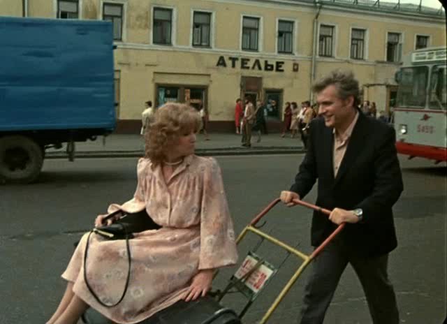 Фильм "Вокзал для двоих" (1982) - Трейлеры Фильм "Вокзал для двоих" (1982) - Трейлеры