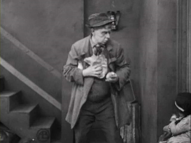 Сердце скряги (1911) - Трейлеры Сердце скряги (1911) - Трейлеры