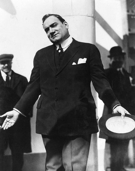 Энрико Карузо (Enrico Caruso) биография оперного певца, фото - Режиссеры. Энрико Карузо (Enrico Caruso) биография оперного певца, фото - Режиссеры.