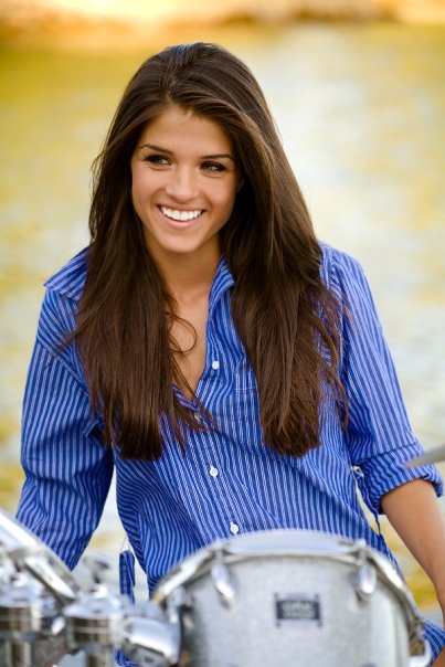 Мария Авгеропулос (Marie Avgeropoulos). Биография. - Актрисы