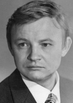 Биография Михаила Кононова - Российские актеры.