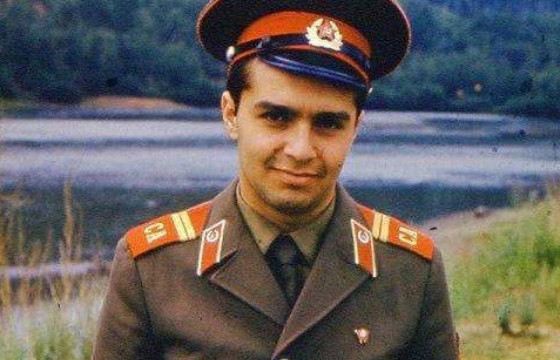 Биография Виктора Шендеровича - Режиссеры. Биография Виктора Шендеровича - Режиссеры.