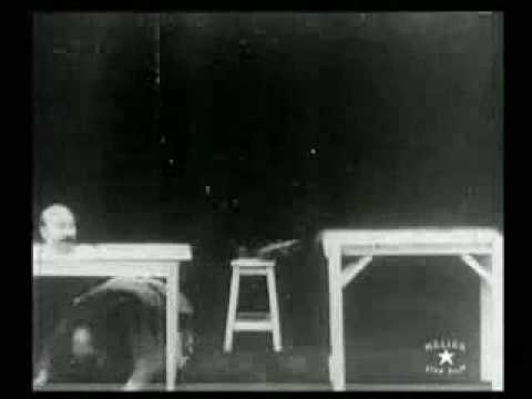 У человека несколько голов (1898) - Трейлеры У человека несколько голов (1898) - Трейлеры