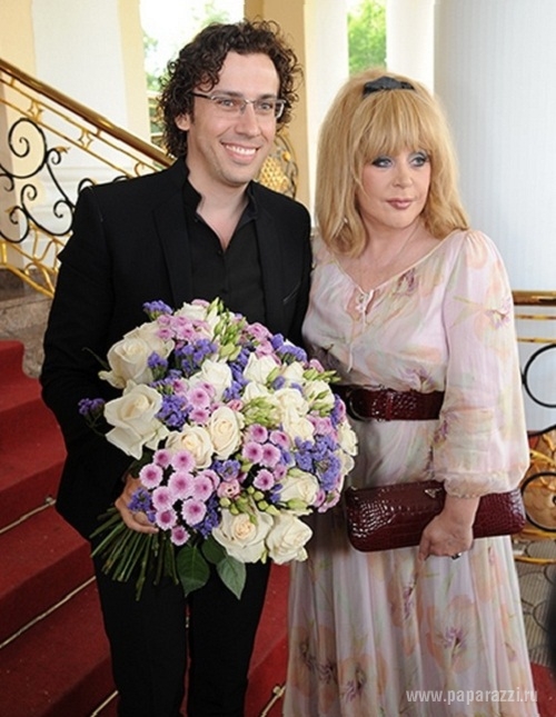 Алла Пугачева певица, музыкальный продюсер - Биографии Алла Пугачева певица, музыкальный продюсер - Биографии