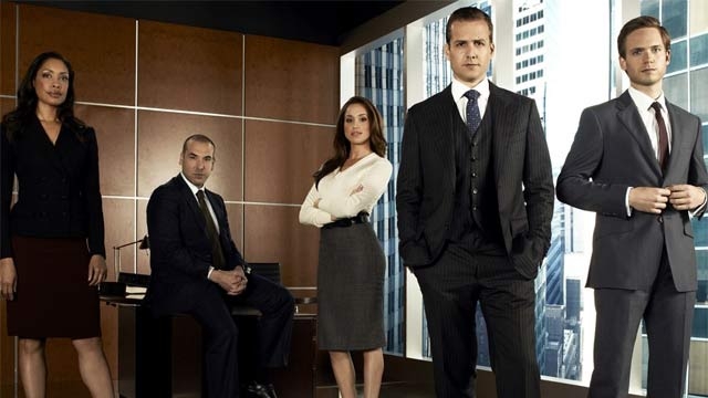 Форс-мажоры / Suits (Сериал, 1 сезон) 2011г - Трейлеры Форс-мажоры / Suits (Сериал, 1 сезон) 2011г - Трейлеры