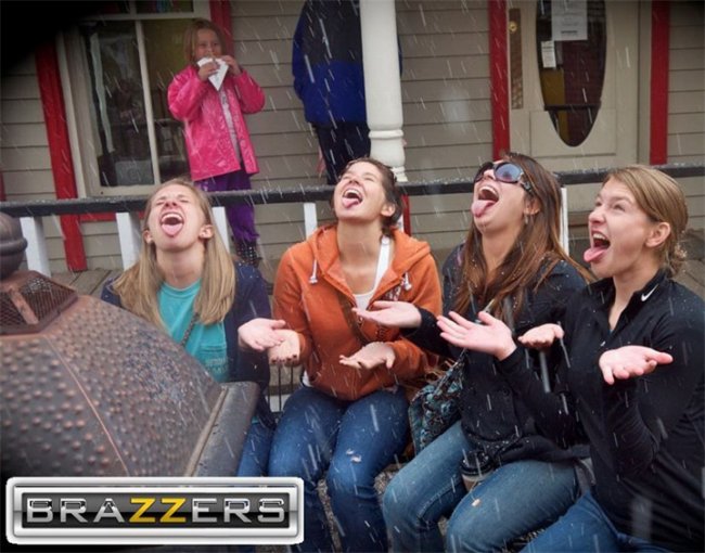 Cайт " BraZZers" - Трейлеры