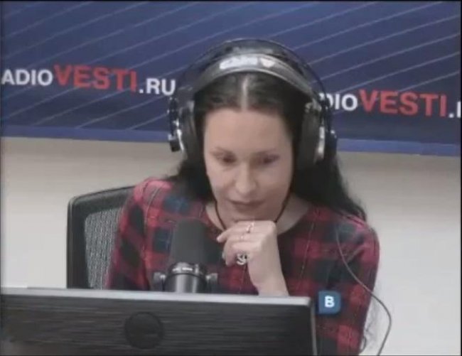 Лора Стадницкая - ведущая Вести ФМ: фото - Трейлеры