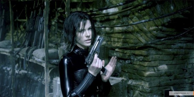 Другой мир: Пробуждение (2012) - Трейлеры