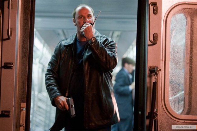 Опасные пассажиры поезда 123 (2009) - Трейлеры