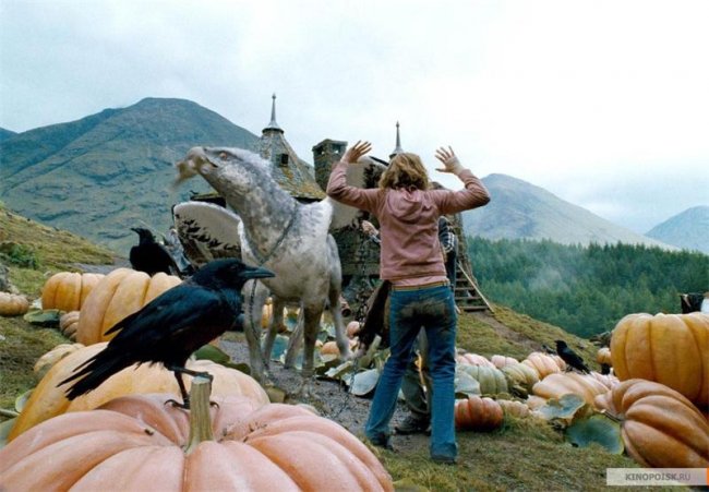Гарри Поттер и узник Азкабана (2004) - Трейлеры
