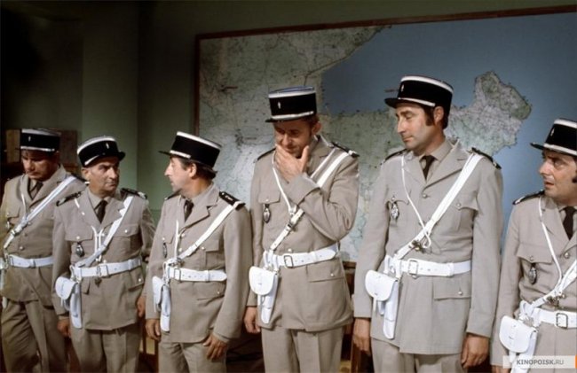 Жандарм на прогулке (1970) - Трейлеры