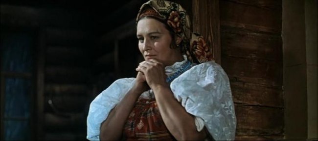 Нонна Мордюкова: будешь падать, держись за землю - Актрисы