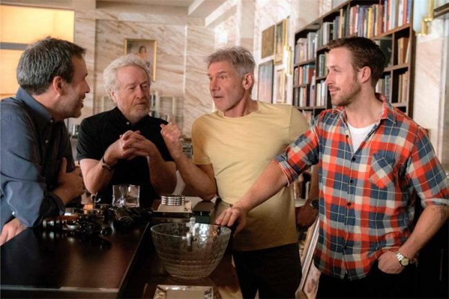 «Бегущий по лезвию 2049»: перезагрузка - Трейлеры