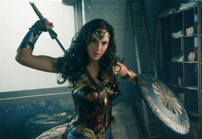 «Чудо-женщина»: премьера 1 июня! - Трейлеры
