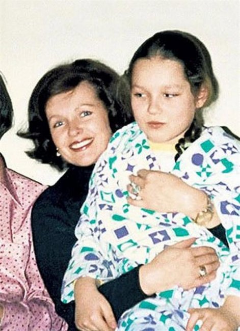 Наталья Фатеева о дочке Наташе Егоровой - Актрисы