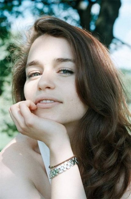 Эмилия Кларк, актриса - Трейлеры