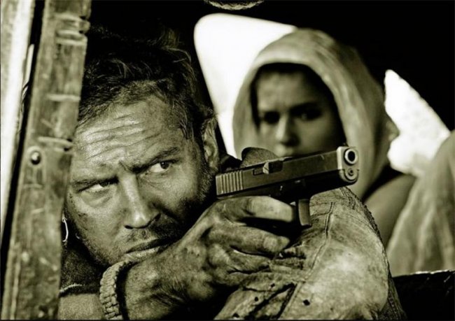 Безумный Макс: Дорога ярости (2015) - Трейлеры