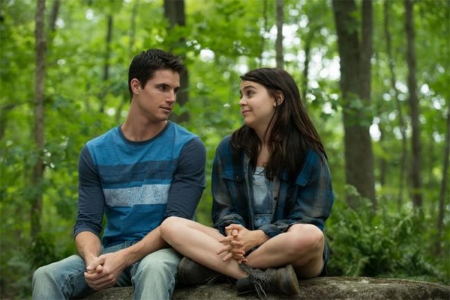 Простушка / The DUFF (2015) - Трейлеры