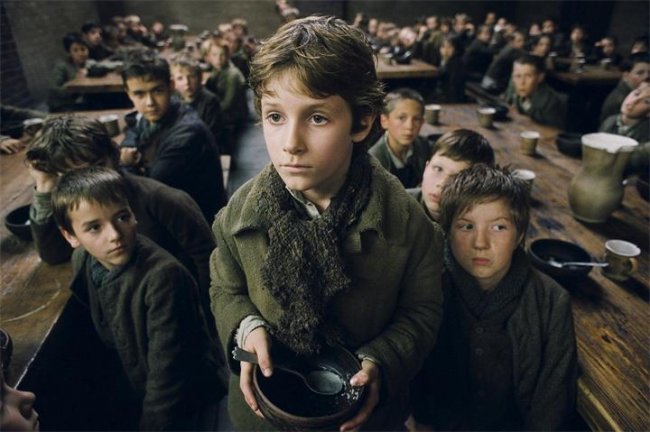 Оливер Твист (2005) - Трейлеры
