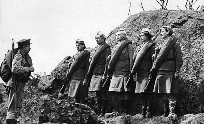 А зори здесь тихие - Трейлеры