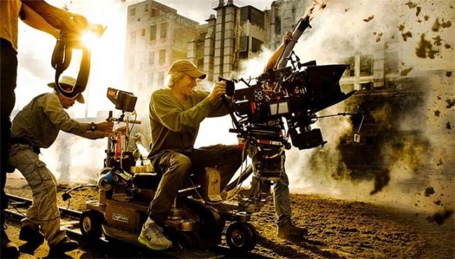 Трансформеры: Эпоха истребления (англ. Transformers: Age of Extinction) - Трейлеры