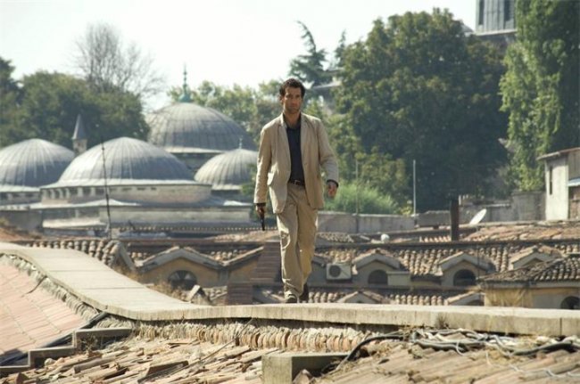 «Интернэшнл», фильм, 2009 г. - Трейлеры
