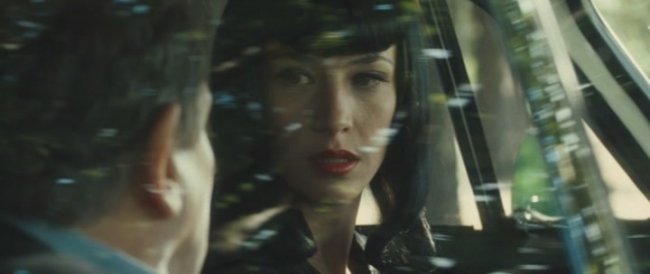 Фильм "Пропавшая в Довиле/La disparue de Deauville" (2007) - Трейлеры