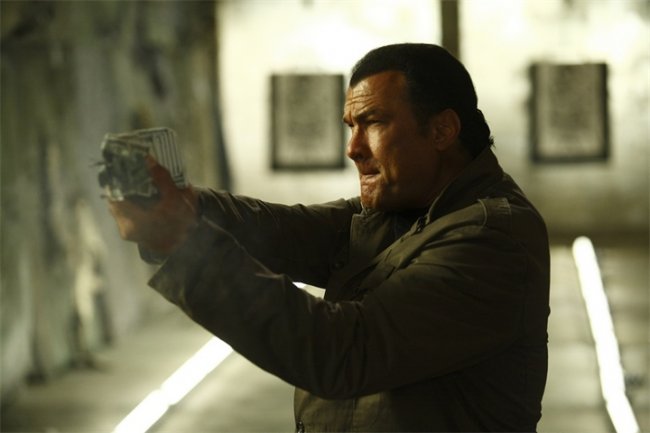 "Руслан" / "Driven to Kill" (2009) - Трейлеры