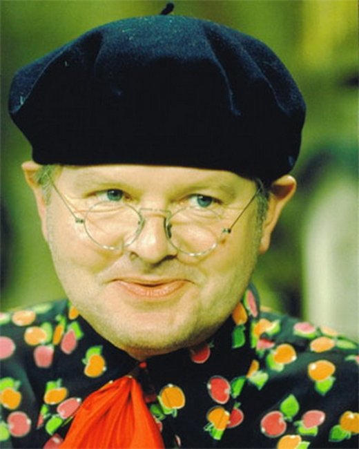 The Benny Hill Show - Шоу Бенни Хилла - Трейлеры