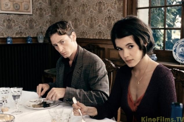 Фильм "Цветок зла / La fleur du mal" (2003) - Трейлеры Фильм "Цветок зла / La fleur du mal" (2003) - Трейлеры