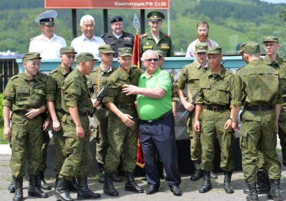 Биография Александра Бердникова - Режиссеры. Биография Александра Бердникова - Режиссеры.