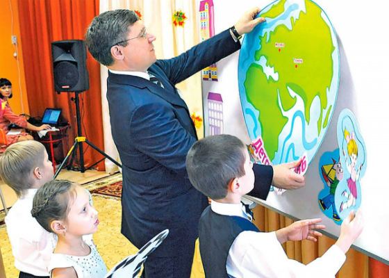 Биография Владимира Якушева - Режиссеры. Биография Владимира Якушева - Режиссеры.