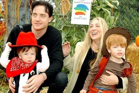 Брендан Фрейзер (Brendan Fraser) биография, фото, личная жизнь, его жена и дети 2017 - Режиссеры.