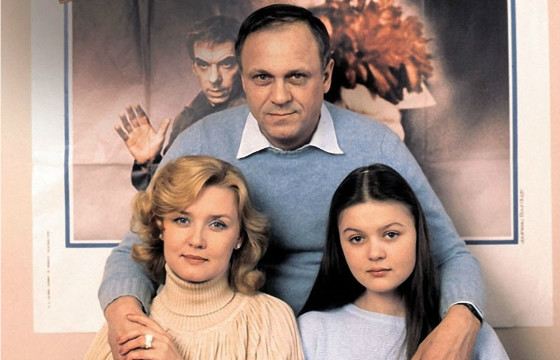 Биография Юлии Меньшовой - Режиссеры. Биография Юлии Меньшовой - Режиссеры.