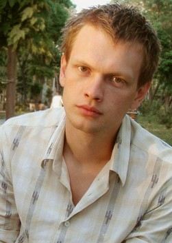 Степан Рожнов биография, фото, личная жизнь и его девушка - Российские актеры.
