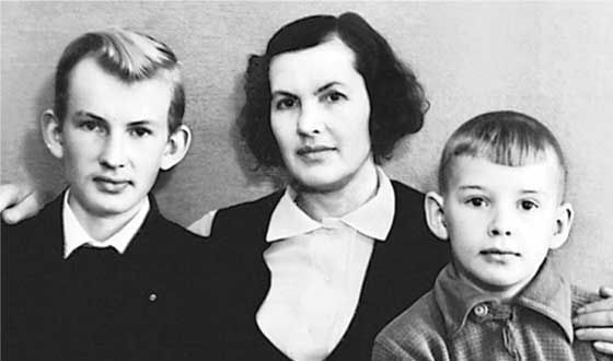 Биография Александра Абдулова - Российские актеры. Биография Александра Абдулова - Российские актеры.