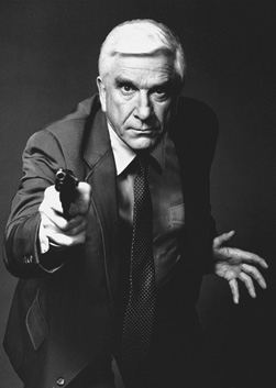 Лесли Нильсен (Leslie Nielsen) биография, фото, личная жизнь - Иностранные актеры.