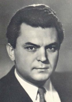 Биография Сергея Бондарчука - Режиссеры.