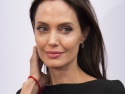 Джоли призналась, почему не спит по ночам