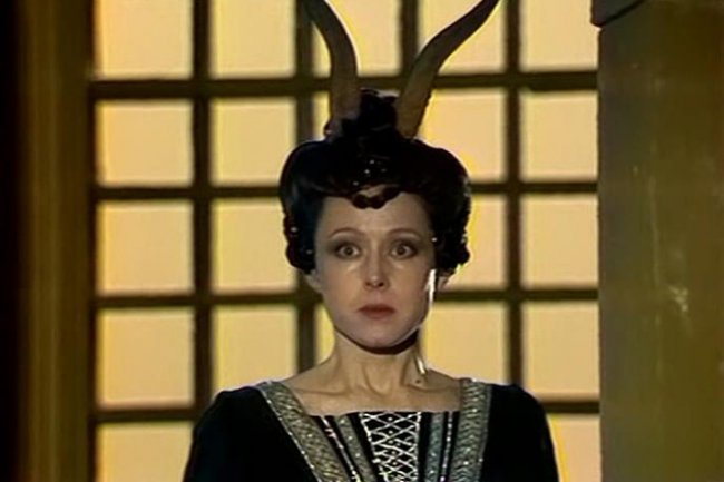 Елена Прудникова - Биография