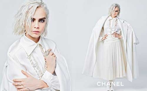 Лили Роуз Депп и Кара Делевинь в новой рекламе Chanel Лили Роуз Депп и Кара Делевинь в новой рекламе Chanel