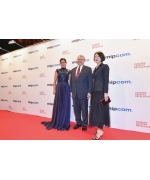 MIPCOM 2017: Главные события рынка в фотографиях