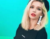 Вера Брежнева тяжело переживает разлуку с дочерьми Вера Брежнева тяжело переживает разлуку с дочерьми