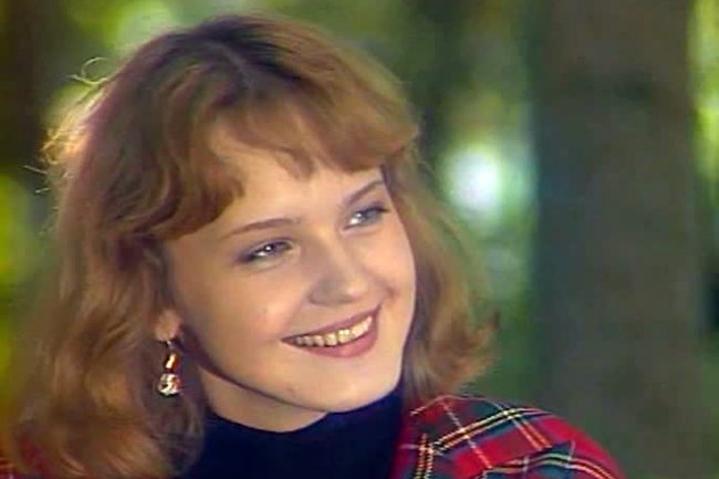 Елена Сотникова - Биография