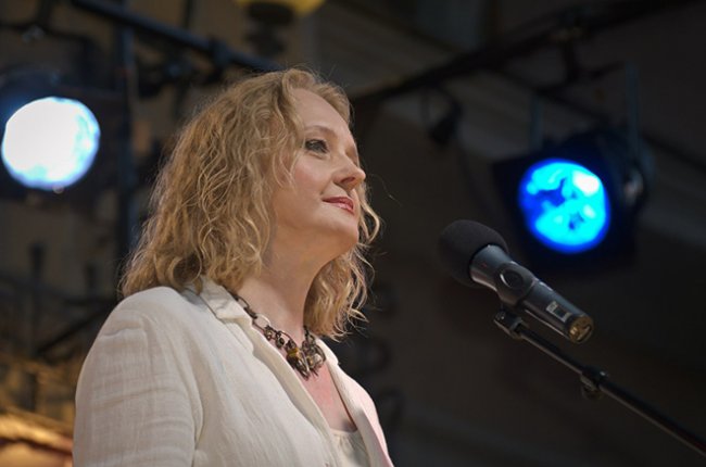 Елена Сотникова - Биография